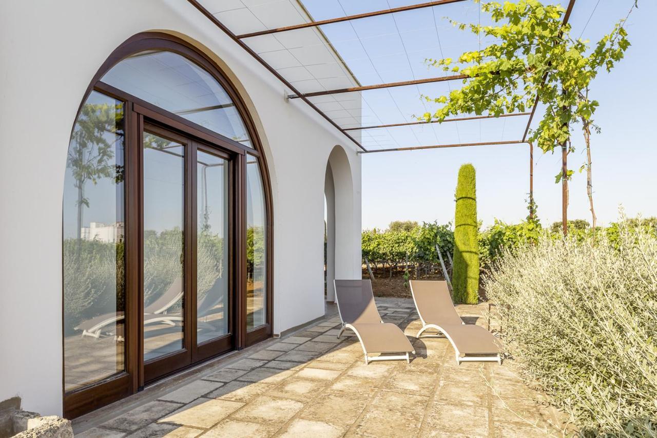Tenutayala - Residenza Agrituristica Parabita Εξωτερικό φωτογραφία