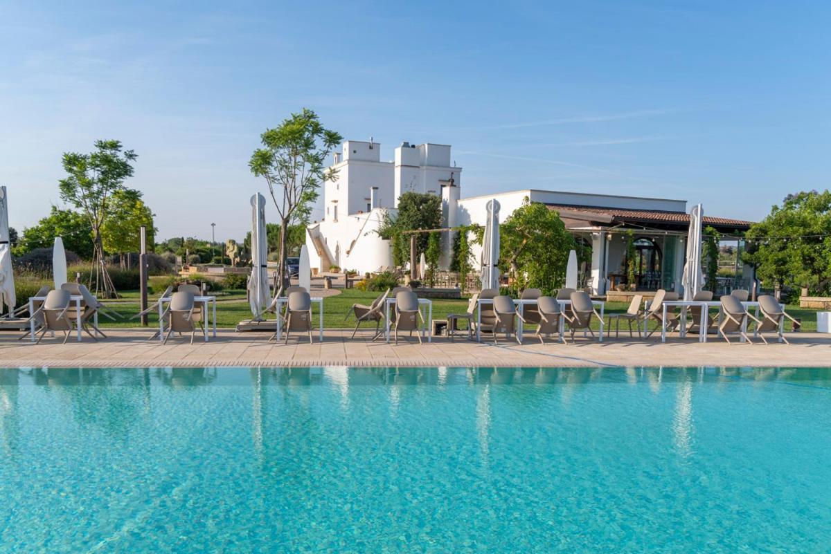 Tenutayala - Residenza Agrituristica Parabita Εξωτερικό φωτογραφία