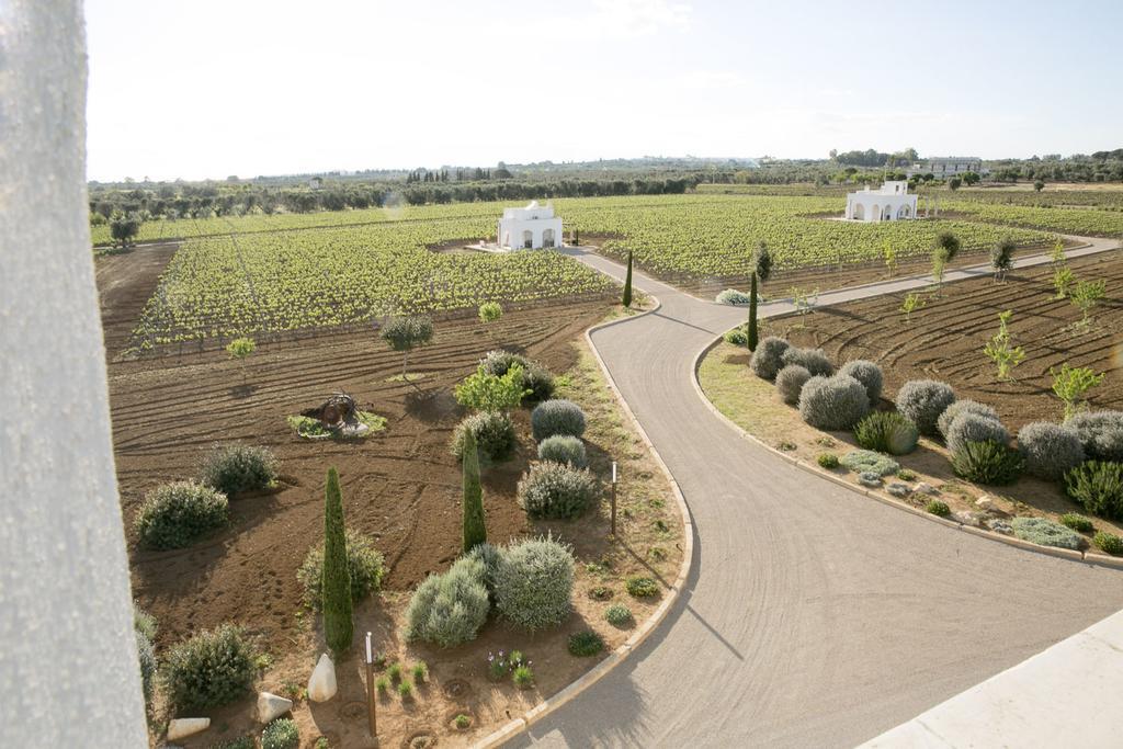 Tenutayala - Residenza Agrituristica Parabita Εξωτερικό φωτογραφία