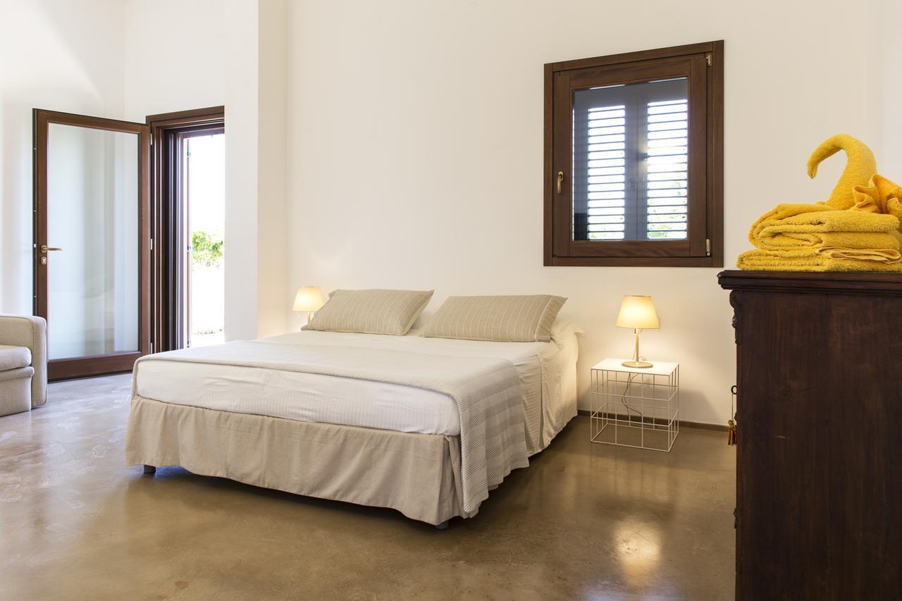 Tenutayala - Residenza Agrituristica Parabita Εξωτερικό φωτογραφία