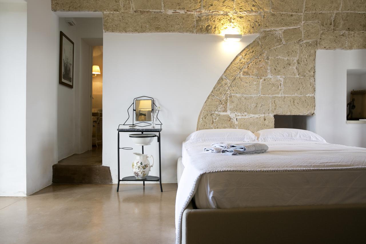 Tenutayala - Residenza Agrituristica Parabita Εξωτερικό φωτογραφία