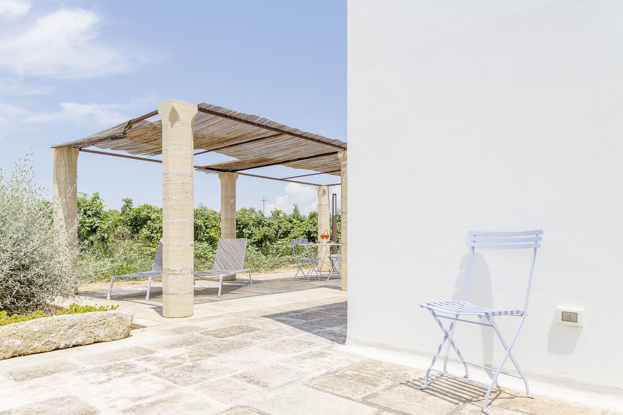 Tenutayala - Residenza Agrituristica Parabita Εξωτερικό φωτογραφία