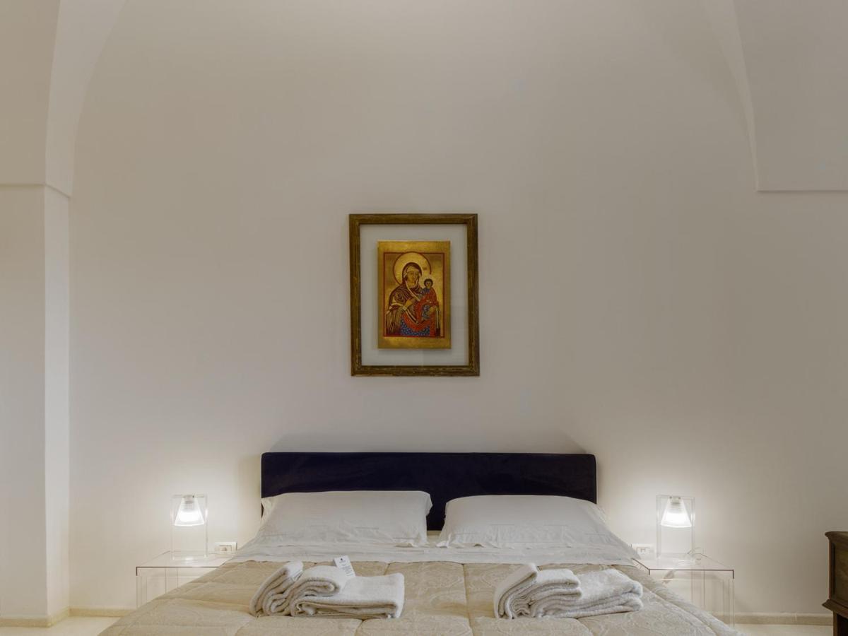Tenutayala - Residenza Agrituristica Parabita Εξωτερικό φωτογραφία