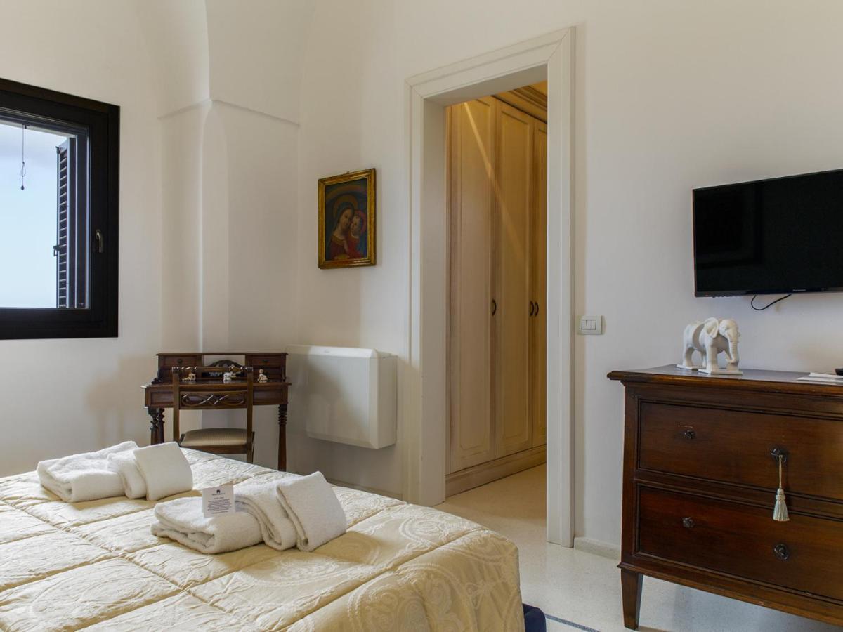 Tenutayala - Residenza Agrituristica Parabita Εξωτερικό φωτογραφία