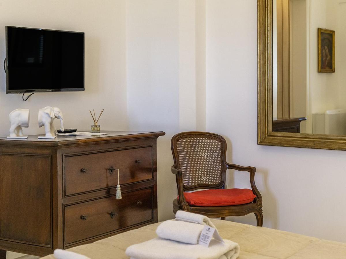 Tenutayala - Residenza Agrituristica Parabita Εξωτερικό φωτογραφία