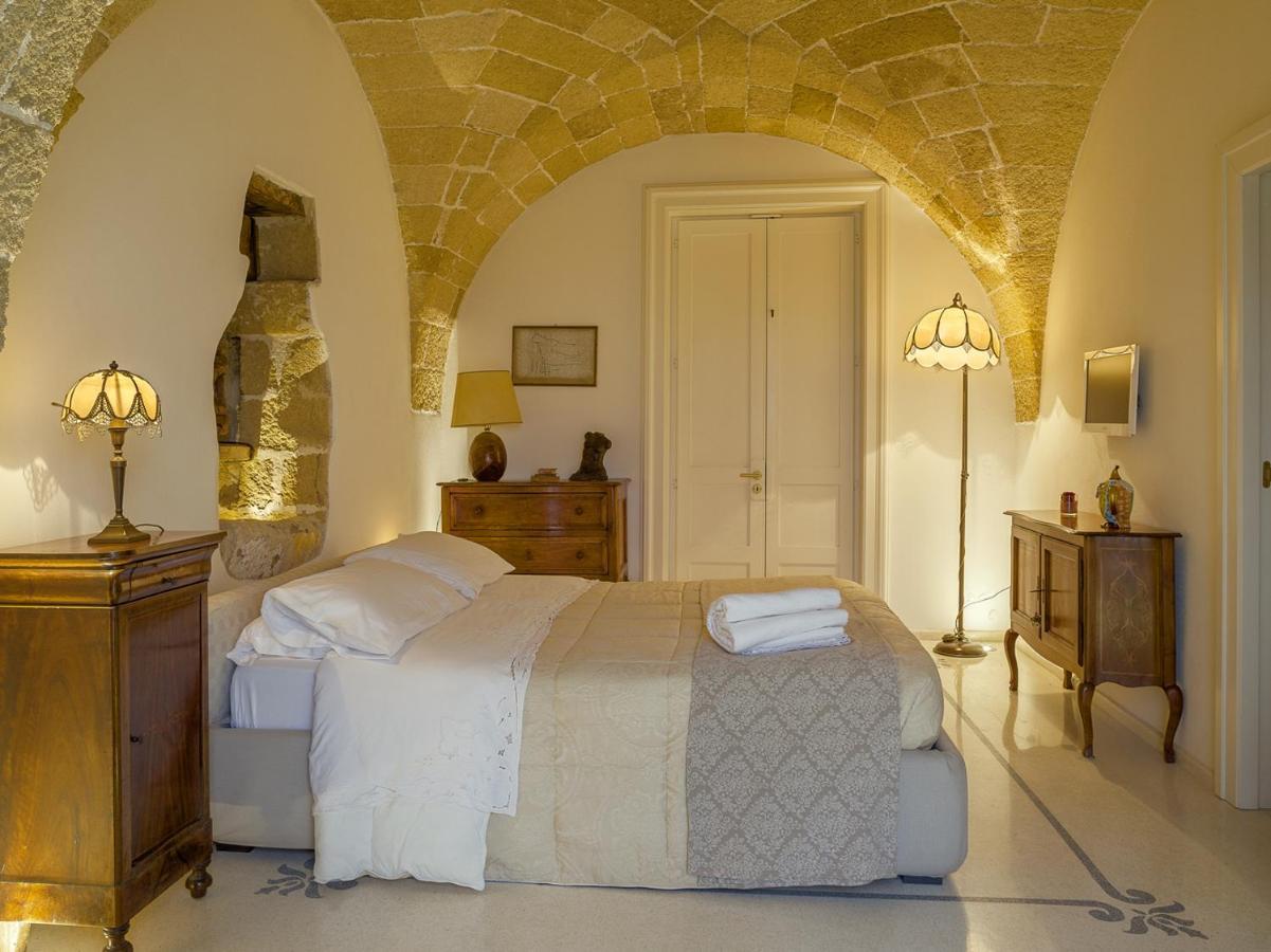 Tenutayala - Residenza Agrituristica Parabita Εξωτερικό φωτογραφία
